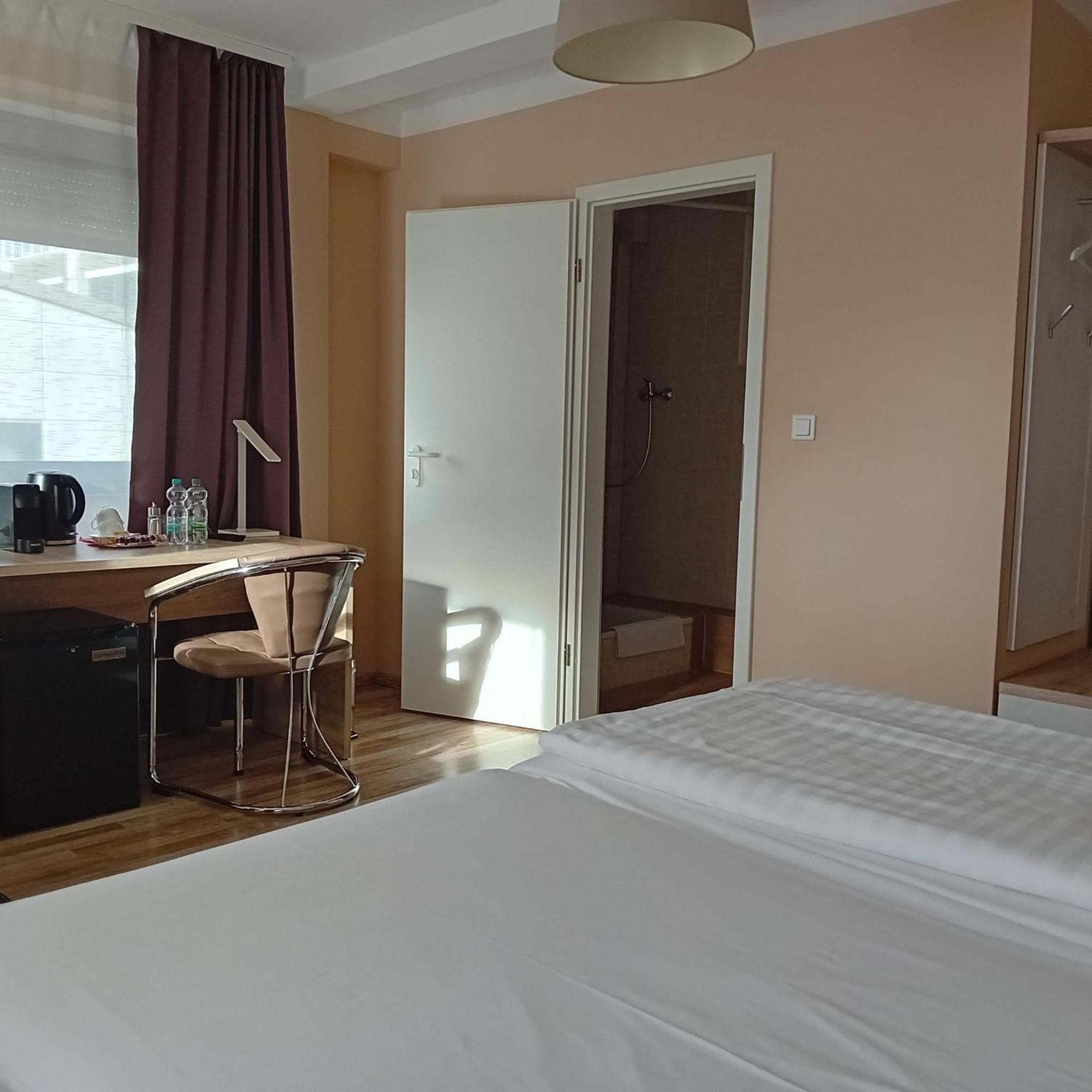 Hotel-Residenz Oberurseler Hof Εξωτερικό φωτογραφία